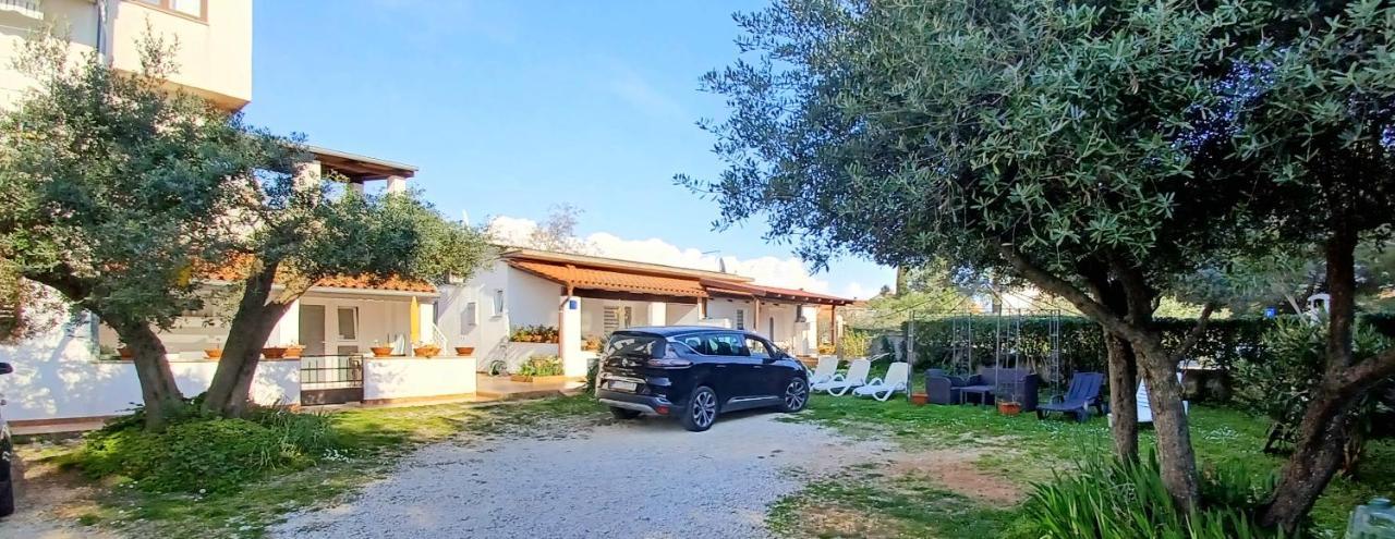 Studio Dorjan Rovinj Exterior photo